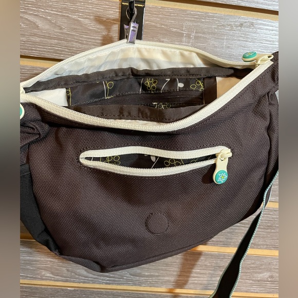 Sherpani cross-body bag - Picture 8 of 11